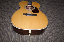 Load image into Gallery viewer, Eastman E20-OM-TC Acoustic Guitar (2021)
