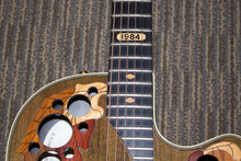 Load image into Gallery viewer, Ovation Collector's Series Model 1984-5 Vintage