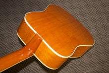 Load image into Gallery viewer, Gibson Hummingbird (2022) Excellent!