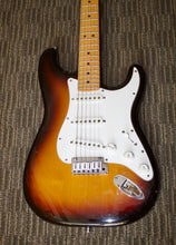 Load image into Gallery viewer, Fender American Stratocaster 1984
