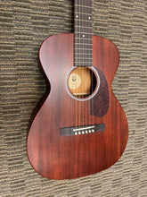 Load image into Gallery viewer, Guild M-20 Acoustic Guitar - Natural