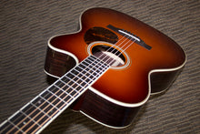 Load image into Gallery viewer, Santa Cruz OM Custom - beautiful!!