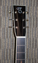 Load image into Gallery viewer, Santa Cruz OM Custom - beautiful!!