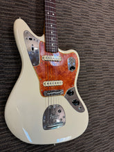 Load image into Gallery viewer, Fender Johnny Marr Jaguar (2017)