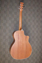 Load image into Gallery viewer, Larrivee OMV-03 Lefty w Cutaway and Pickup