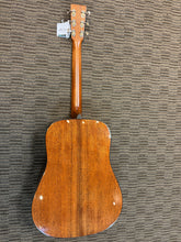 Load image into Gallery viewer, Martin D-18 Ambertone