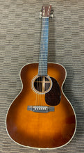 Load image into Gallery viewer, Martin 000-28 Ambertone 2022
