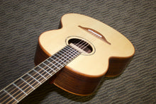 Load image into Gallery viewer, Lowden F-35 (Adirondack Spruce  and Rosewood) New