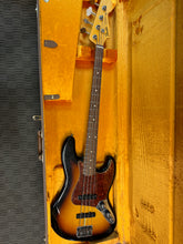 Load image into Gallery viewer, Fender custom shop 1960 Journey man jazz bass