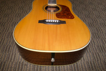 Load image into Gallery viewer, Gallagher G-70M (1979) - Slope Shoulder 12-Fret