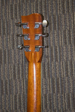 Load image into Gallery viewer, Gallagher G-70M (1979) - Slope Shoulder 12-Fret