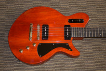 Load image into Gallery viewer, Eastman Juliet P-90 electric guitar - beautiful!