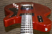 Load image into Gallery viewer, Eastman Juliet P-90 electric guitar - beautiful!