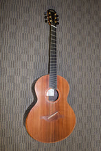 Load image into Gallery viewer, Lowden S-50 F/F with Sinker Redwood and African Blackwood