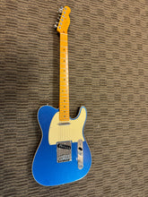 Load image into Gallery viewer, Fender American Ultra Telecaster Cobra Blue 2020 SN. US20041076