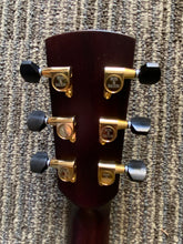 Load image into Gallery viewer, Huss & Dalton OM-C Custom New!