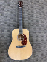 Load image into Gallery viewer, Huss & Dalton TD-M Custom thermo cured Red Spruce