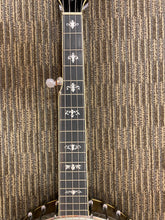 Load image into Gallery viewer, Goldtone CEB-5 CELLO Banjo (2021)