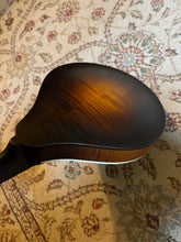 Load image into Gallery viewer, Collings MT Mandolin (Brand New)