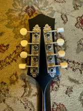 Load image into Gallery viewer, Collings MT Mandolin (Brand New)