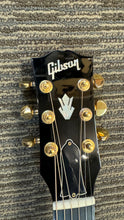 Load image into Gallery viewer, Gibson J-45 Natural C. 2006