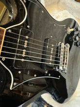 Load image into Gallery viewer, Gibson SG Special P-90 2012
