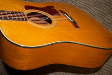 Load image into Gallery viewer, Taylor Model 510 c. 1984