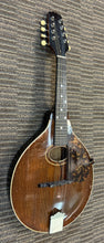 Load image into Gallery viewer, Gibson Style A snakehead Mandolin 1923 Lloyd Loar era Serial No. 73304