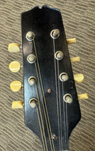 Load image into Gallery viewer, Gibson Style A snakehead Mandolin 1923 Lloyd Loar era Serial No. 73304