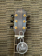 Load image into Gallery viewer, Lowden guitars (Richard Thompson model)