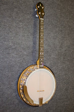 Load image into Gallery viewer, Richelieu "Lyte Ladie" Tenor Banjo c. 2005 - Jakes Main Street Music