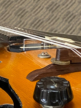 Load image into Gallery viewer, Gibson EM-150 C. 1937 Mandolin