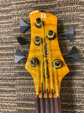 Load image into Gallery viewer, Roscoe Century Signature 5 string.