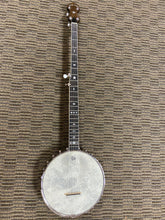 Load image into Gallery viewer, Goldtone OT-800LN Longneck banjo "used" 2009