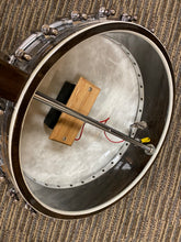 Load image into Gallery viewer, Goldtone OT-800LN Longneck banjo "used" 2009