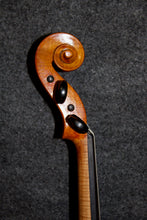 Load image into Gallery viewer, H. J. Ficker Violin (1957) Markneurkurchen
