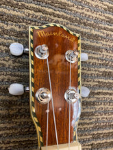 Load image into Gallery viewer, Mainland Tenor Gloss Ukulele "used"
