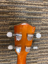 Load image into Gallery viewer, Mainland Concert Gloss Ukulele "Used"