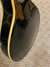 Load image into Gallery viewer, Oscar schmidt OM-12B Mandolin "Used"