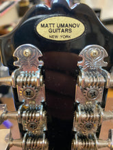 Load image into Gallery viewer, Oscar schmidt OM-12B Mandolin "Used"