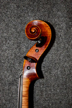 Load image into Gallery viewer, Lorenz Neudorf Violin 4/4 Bohemia (1928)