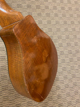 Load image into Gallery viewer, Roy Smeck Vita Uke c. 1930