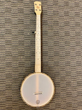 Load image into Gallery viewer, Pisgah Possum 11" banjo "used" 2022