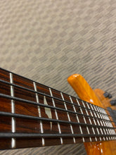 Load image into Gallery viewer, Roscoe Century Signature 5 string.