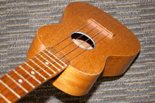 Load image into Gallery viewer, Harmony Soprano Ukulele c. 1950s/60s w/original case