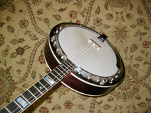 Load image into Gallery viewer, Vega "Vox 1" Tenor Banjo c. 1962 - Jakes Main Street Music