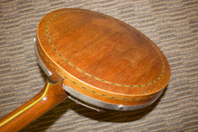 Load image into Gallery viewer, Majestic Tenor Banjo c. 1924
