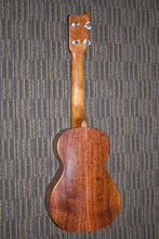 Load image into Gallery viewer, Kamaka Concert Ukulele c. 1955 - Solid Koa!
