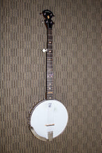 Load image into Gallery viewer, Deering Boston Openback model banjo (2017)
