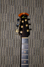 Load image into Gallery viewer, Ovation Collector's Series Model 1984-5 Vintage
